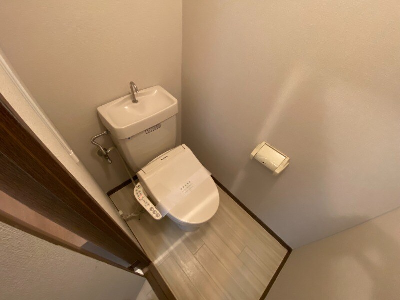 平之町タワーズの物件内観写真