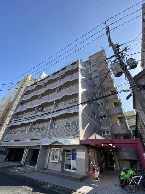 平之町タワーズの物件外観写真