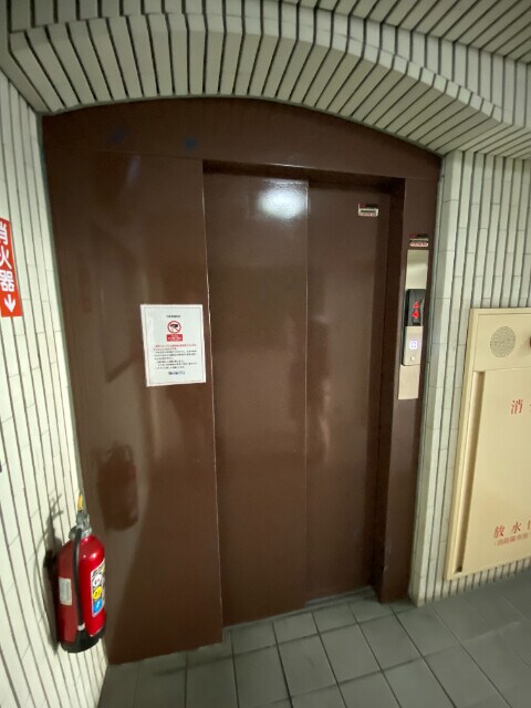 平之町タワーズの物件外観写真