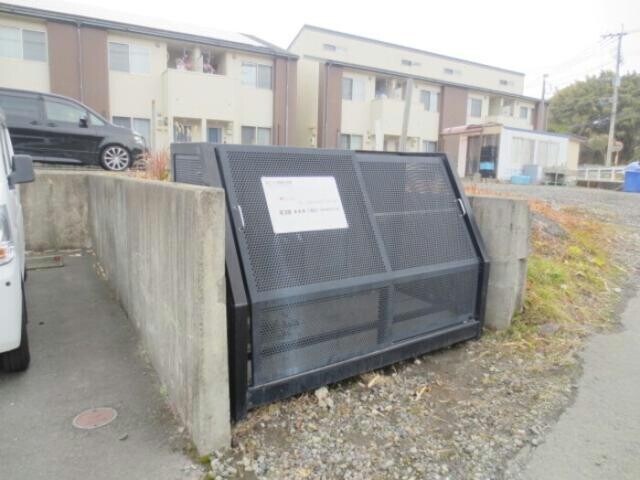 サニーフラットの物件外観写真