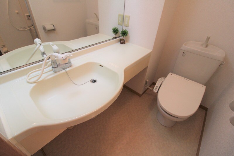 モナリエＩ’ＬＬの物件内観写真