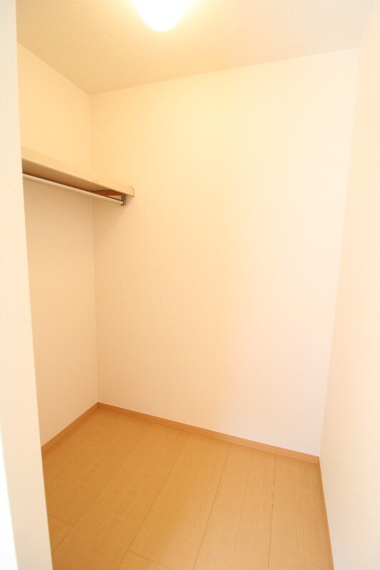 モナリエＩ’ＬＬの物件内観写真