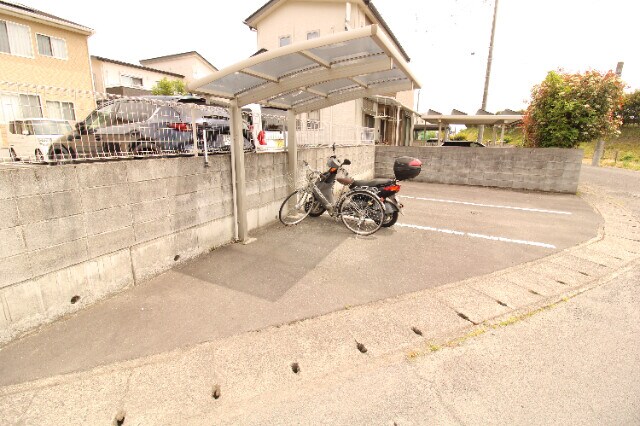 エスポワール加治木　Ａ棟の物件外観写真