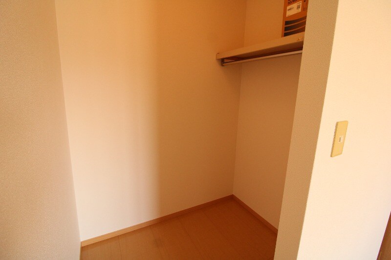 モナリエＩ’ＬＬの物件内観写真