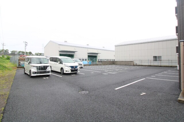 スカイコート平松の物件外観写真