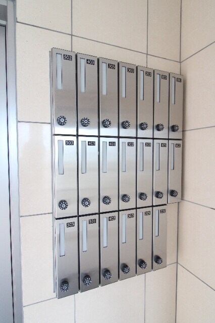 スカイコート平松の物件外観写真