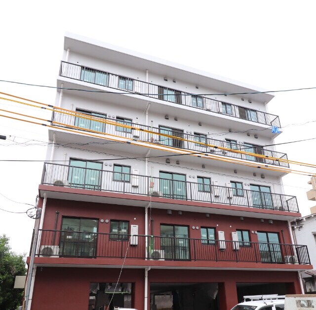 ピネータ天保山の物件外観写真