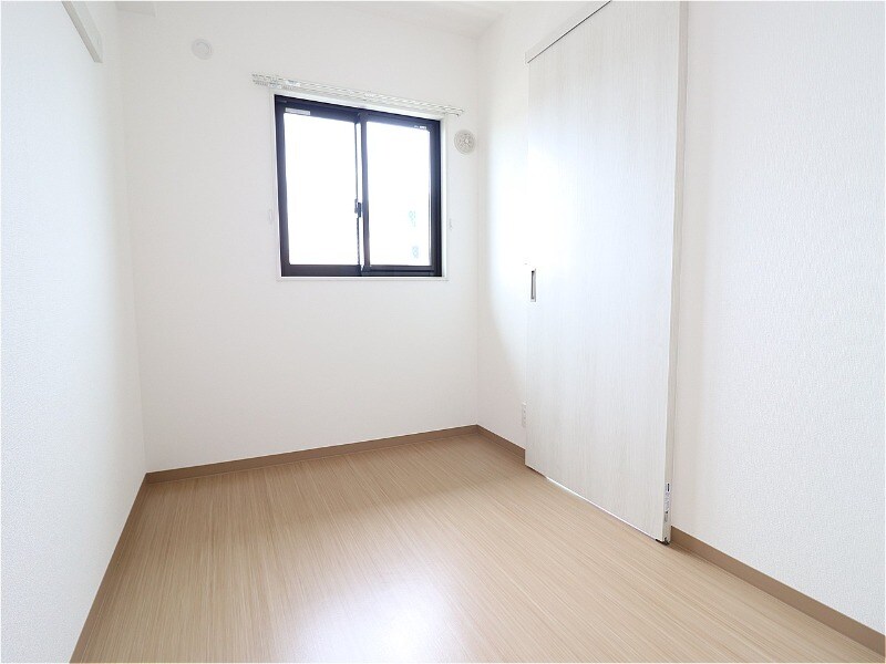 ピネータ天保山の物件内観写真