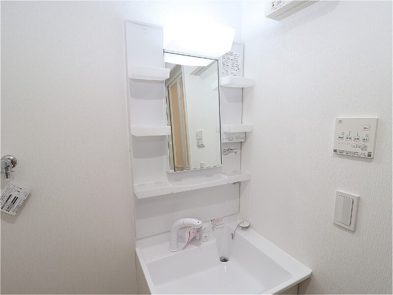 ピネータ天保山の物件内観写真