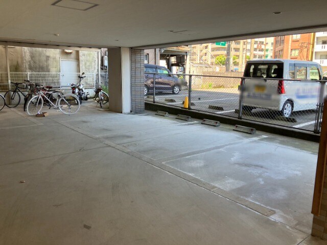 フォルマーレの物件外観写真