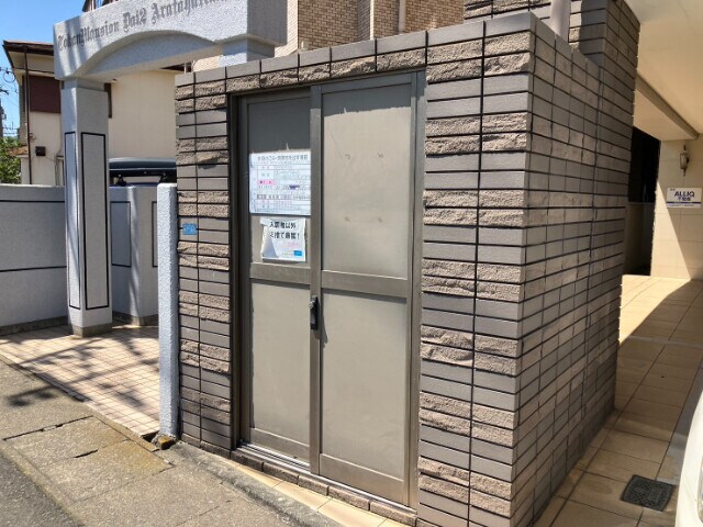 フォルマーレの物件外観写真