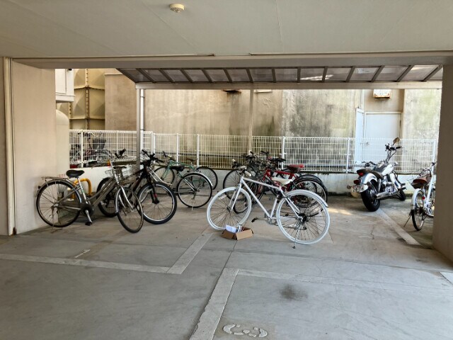 フォルマーレの物件外観写真