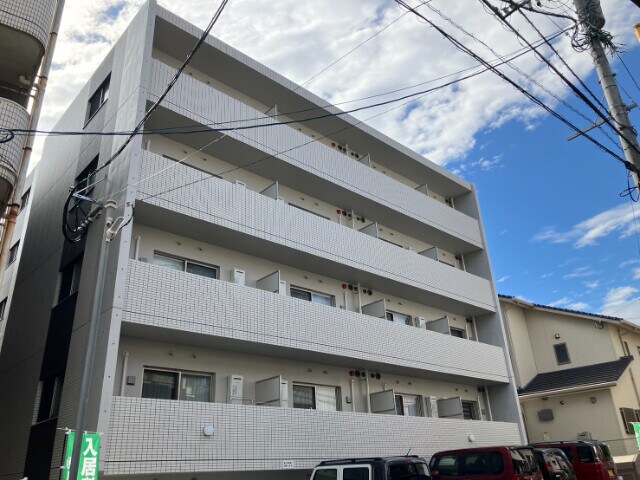 レオーノ鴨池の物件外観写真