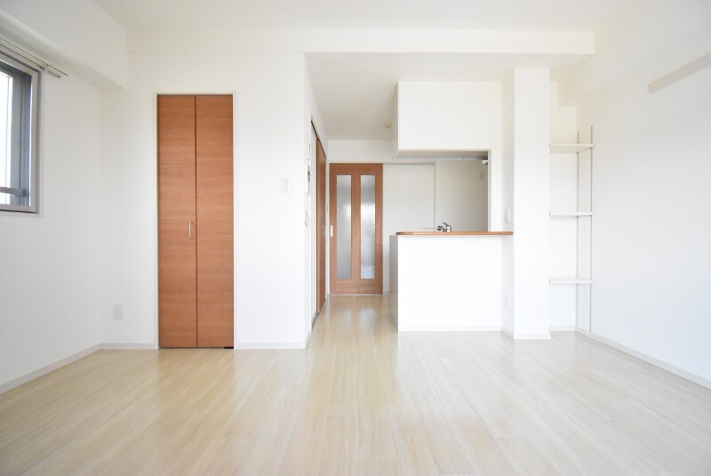 オーベル中郡の物件内観写真