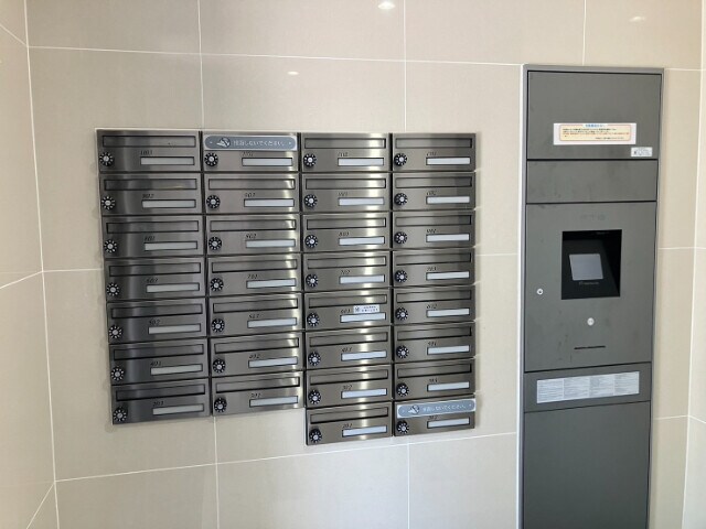 オーベル中郡の物件外観写真