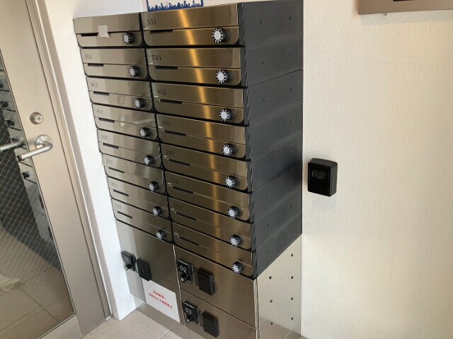 シャトーアベニールの物件外観写真