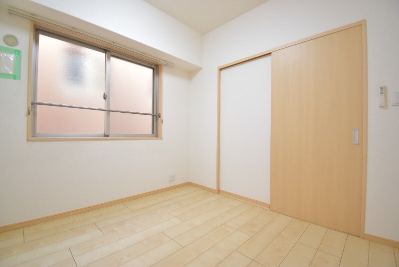 パーク鴨池の物件内観写真