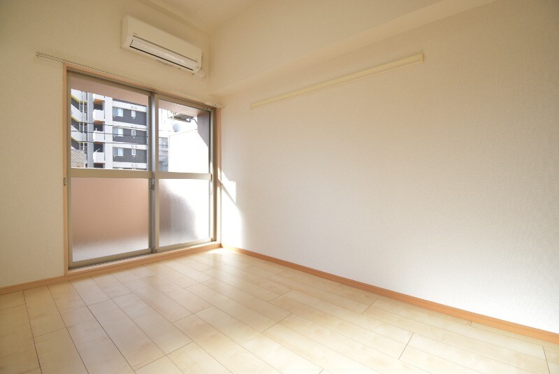 パーク鴨池の物件内観写真