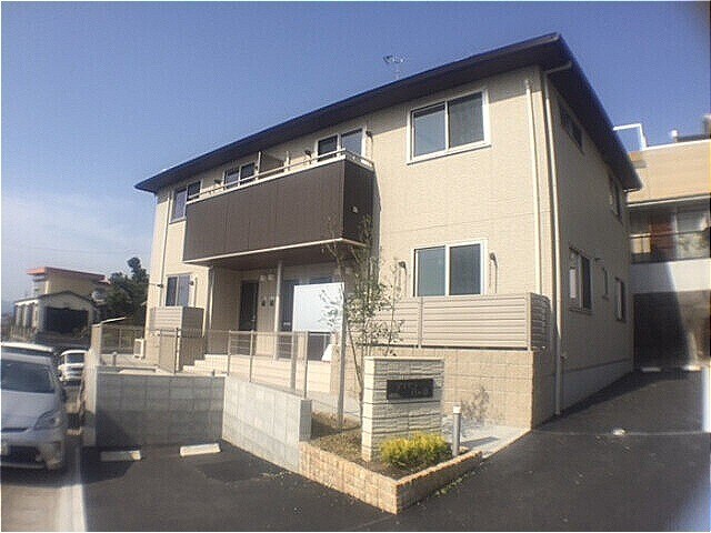 アイビュー日の出の物件外観写真