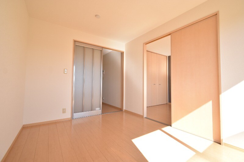 パストラーレ　Ｂ棟の物件内観写真