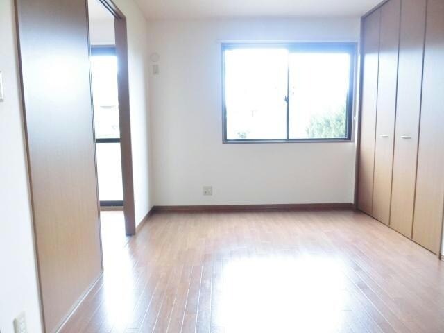 レインボー清水　Ａ棟の物件内観写真