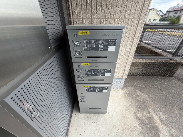 リフィージュＫの物件外観写真