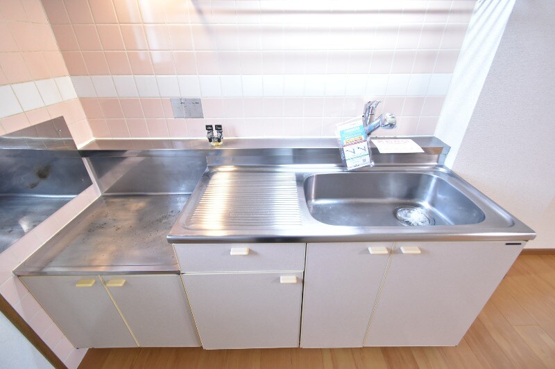 クレストール見次　Ａの物件内観写真