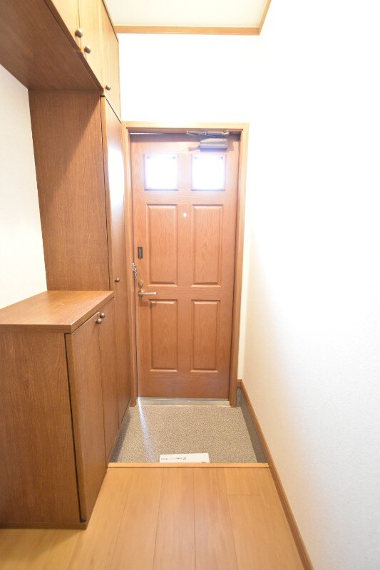 クレストール見次　Ａの物件内観写真