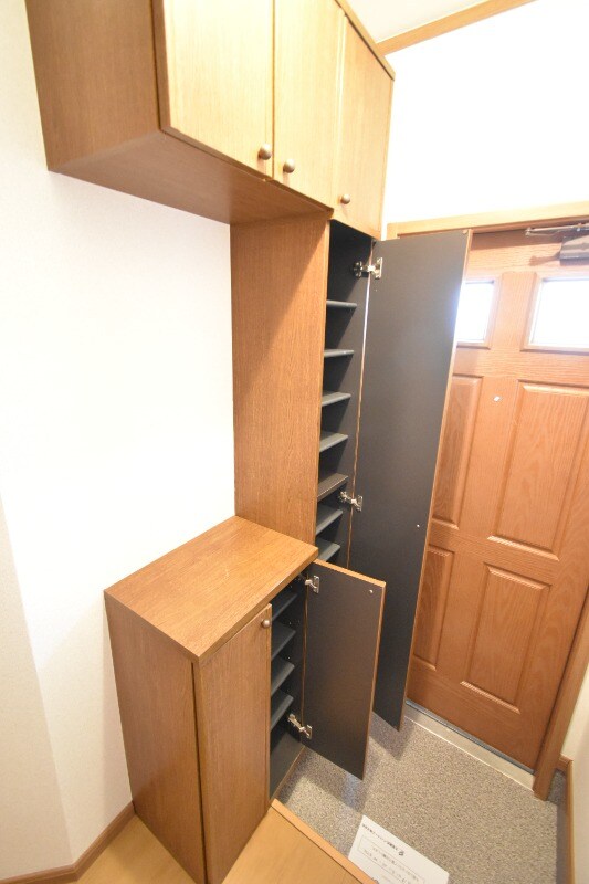 クレストール見次　Ａの物件内観写真