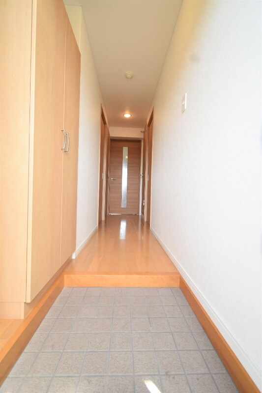 ロイヤル・レジデンスの物件内観写真