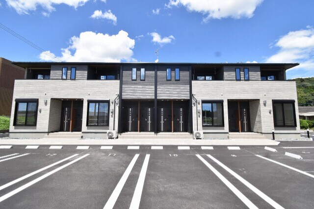 ジェルメ　メゾン　Ⅰの物件外観写真