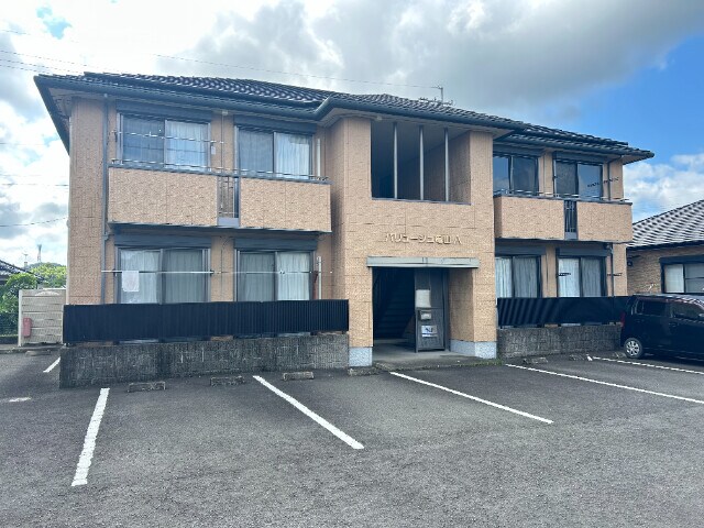 バリュージュ亀山　Ａ棟の物件外観写真