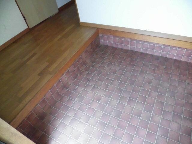 コーポ竹之内　２号棟の物件内観写真