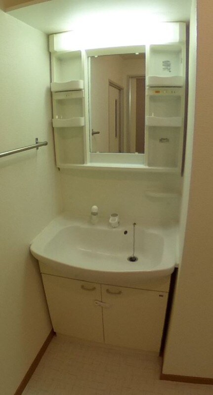 グラッツィエの物件内観写真