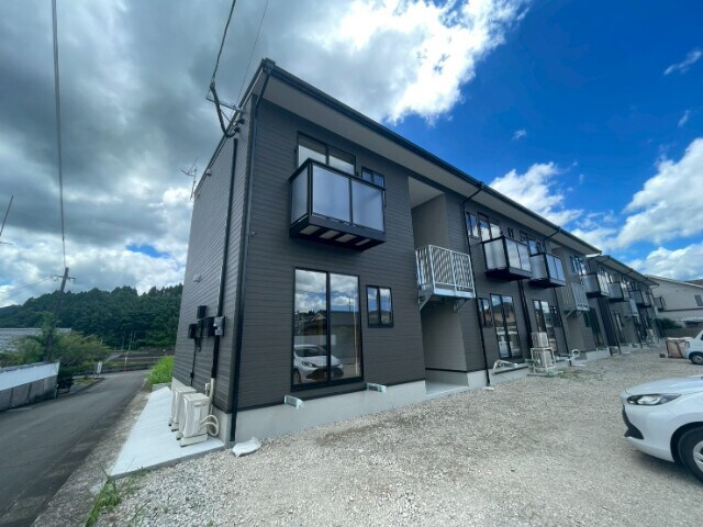 グレイス宮之城 B棟の物件外観写真