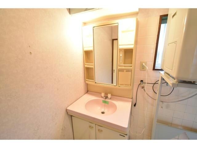 伊佐市大口原田貸家の物件内観写真