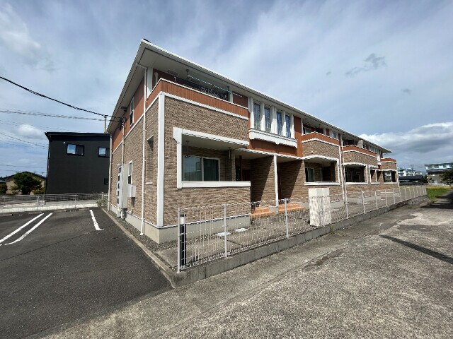 ル・ソレイユの物件外観写真