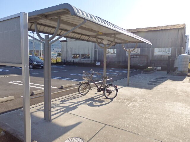 メゾンボヌールの物件外観写真