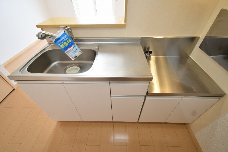 メゾンボヌールの物件内観写真