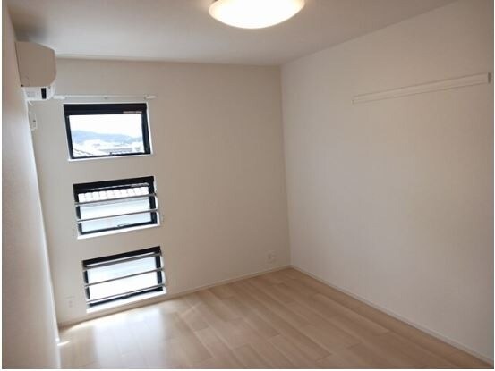 オリーブハウスＢの物件内観写真