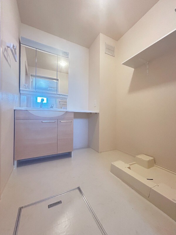 ヴィブァン　Ａ棟の物件内観写真