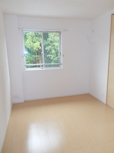 ヒルレジェンドの物件内観写真