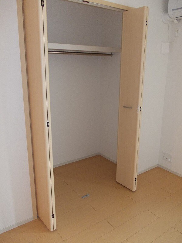 ヒルレジェンドの物件内観写真