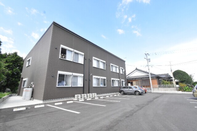 Ｌｅ　ｃｏｎｆｏｒｔの物件外観写真