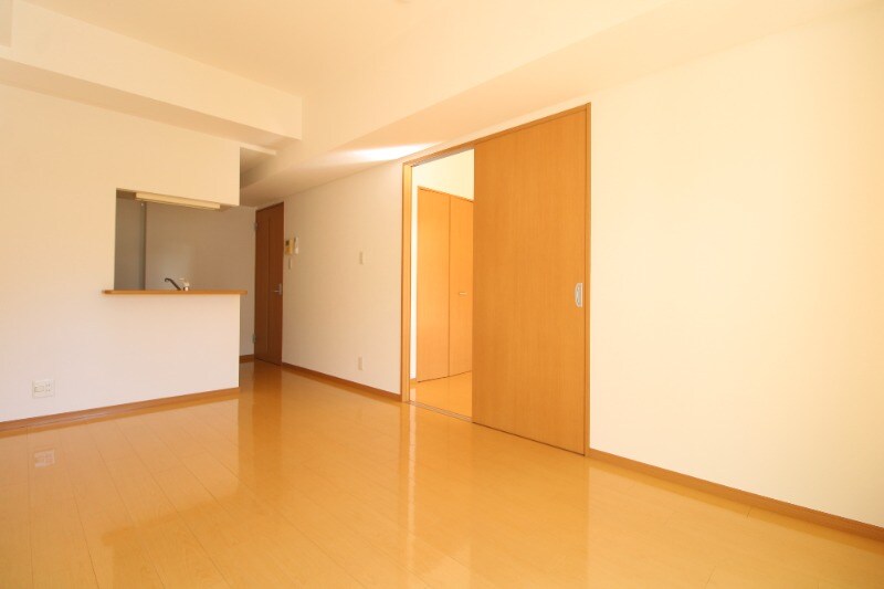 グランドスカイ上之園の物件内観写真