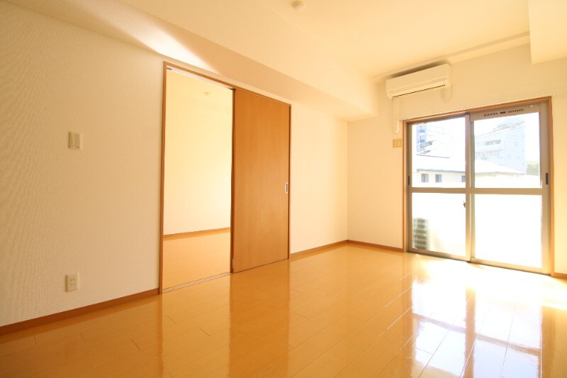 グランドスカイ上之園の物件内観写真