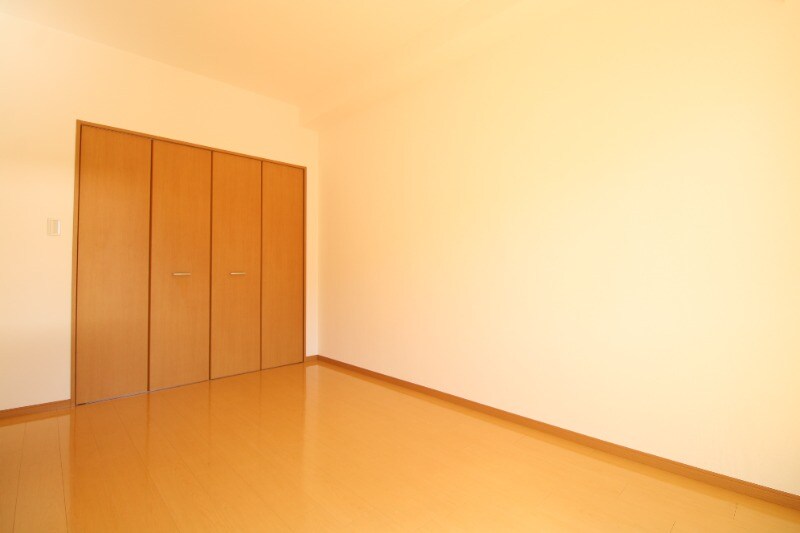 グランドスカイ上之園の物件内観写真