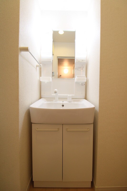 ツインコート・タワーズ　壱番館の物件内観写真