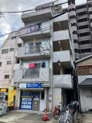 パレスビルの物件外観写真