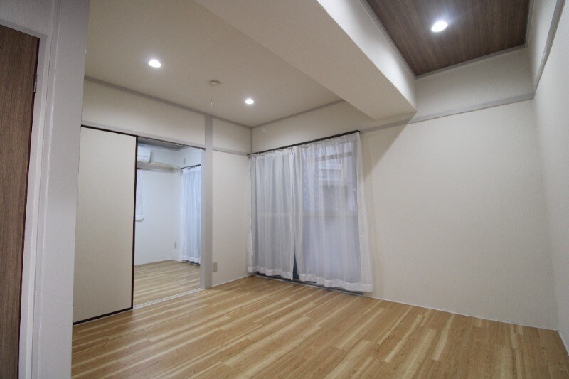 パレスビルの物件内観写真